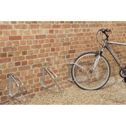 Stojan na kola nástěnný